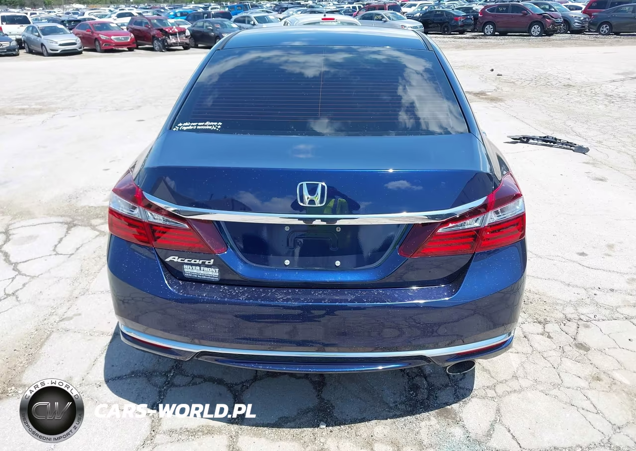 2017 Honda Accord Lx VIN:1HGCR2F3XHA308736 - 17
