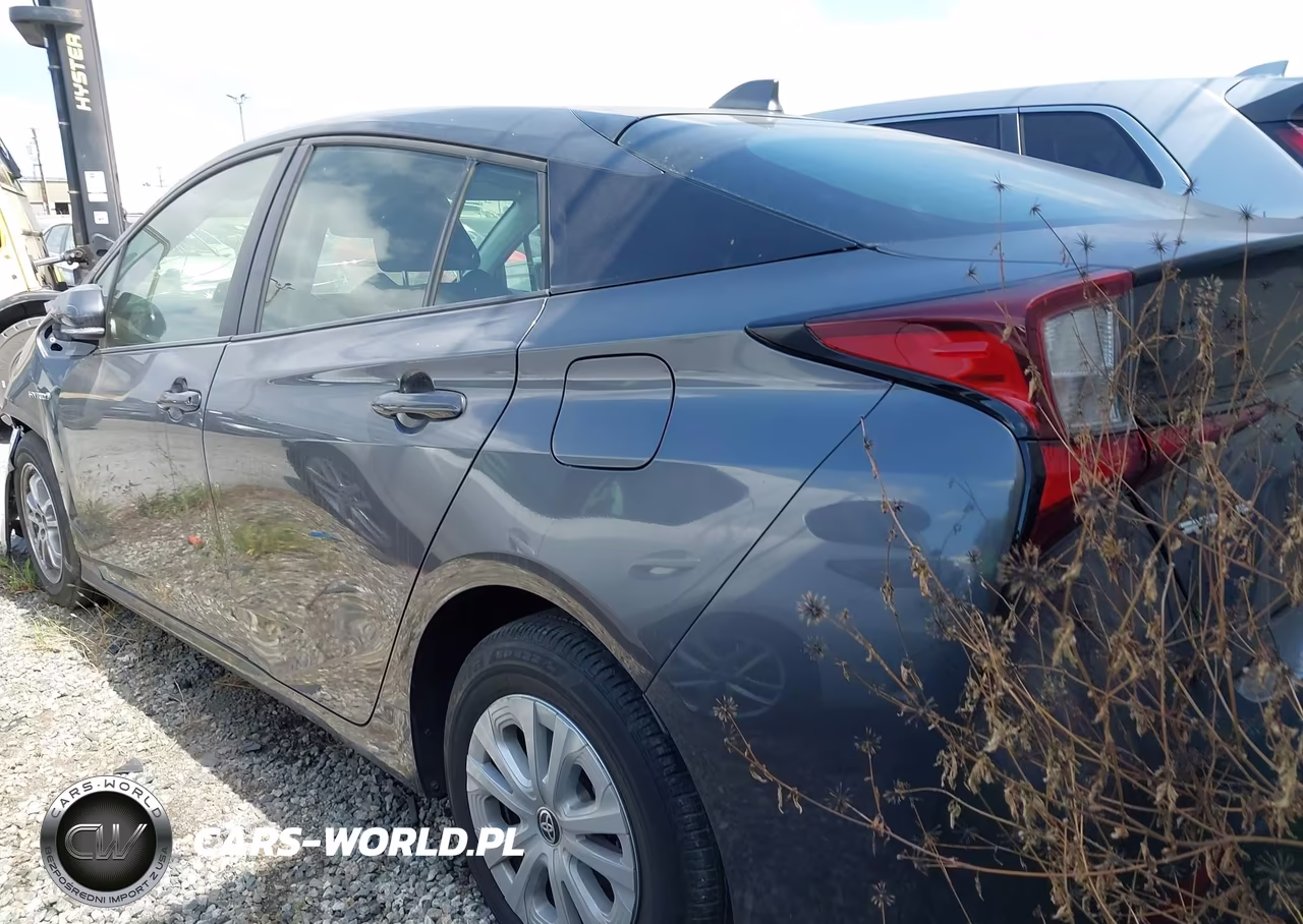 2022 Toyota Prius L VIN:JTDKAMFU1N3187505 - 3