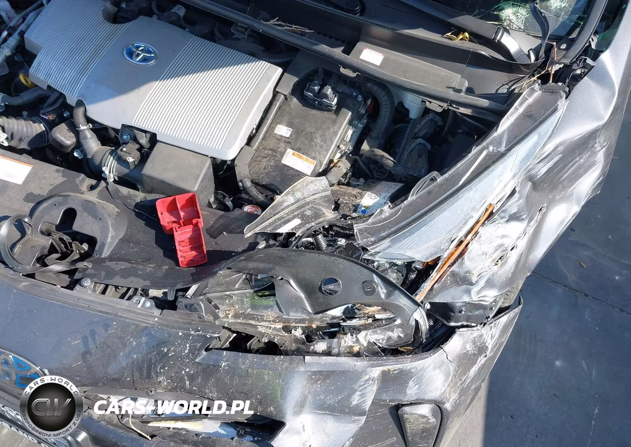 2022 Toyota Prius L VIN:JTDKAMFU1N3187505 - 6