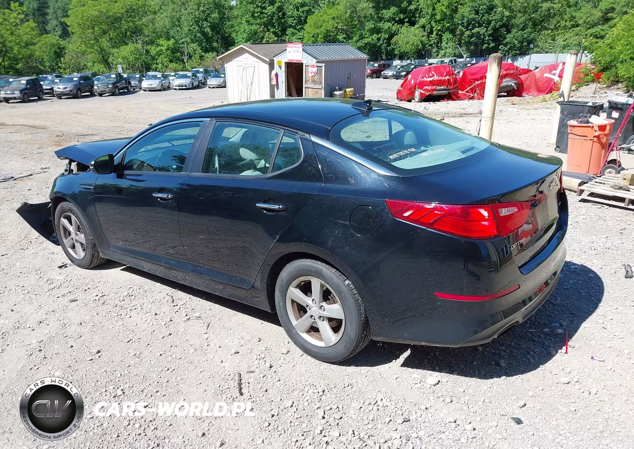 2015 Kia Optima Lx VIN:5XXGM4A75FG425002 - 3