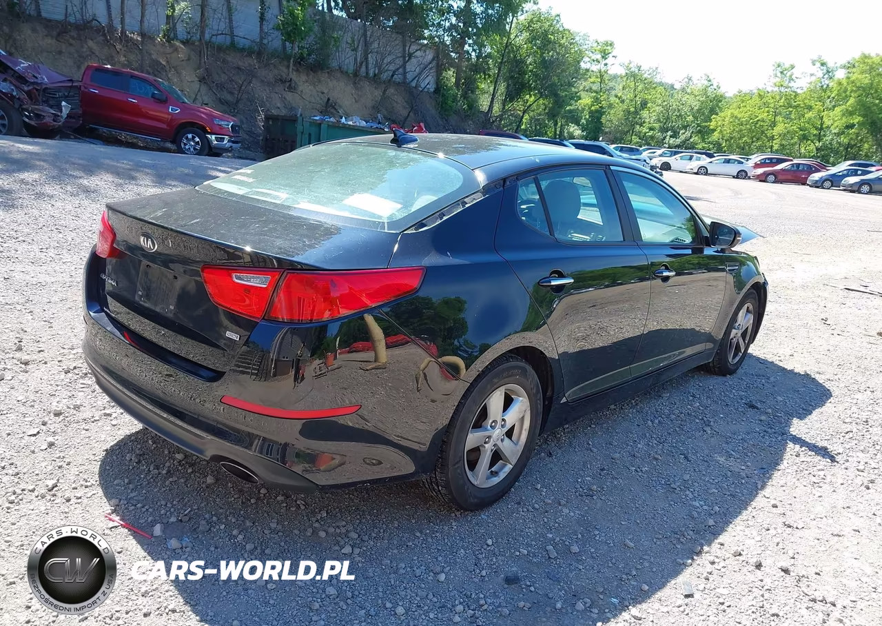 2015 Kia Optima Lx VIN:5XXGM4A75FG425002 - 4