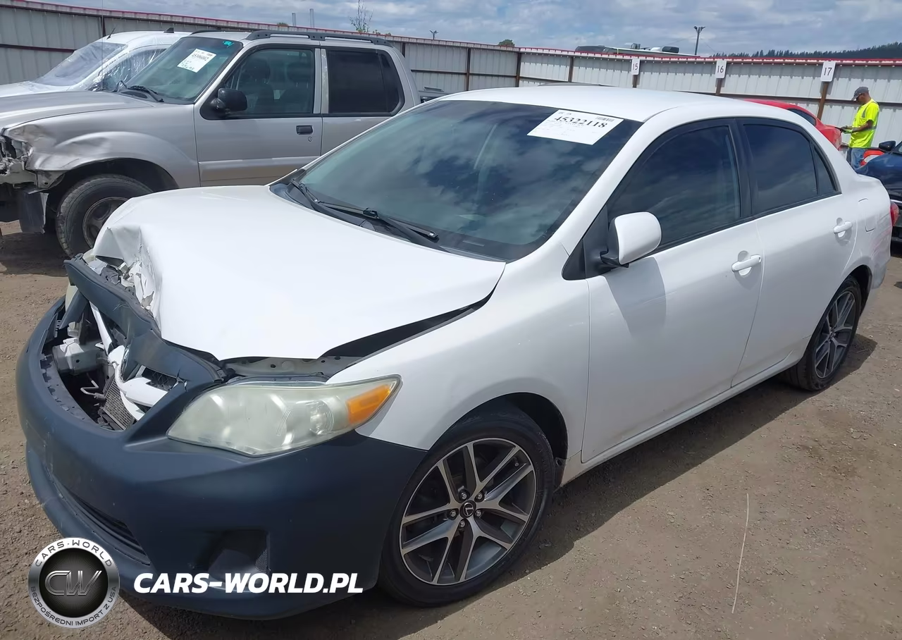 2011 Toyota Corolla Le VIN:2T1BU4EE6BC585880 - 2