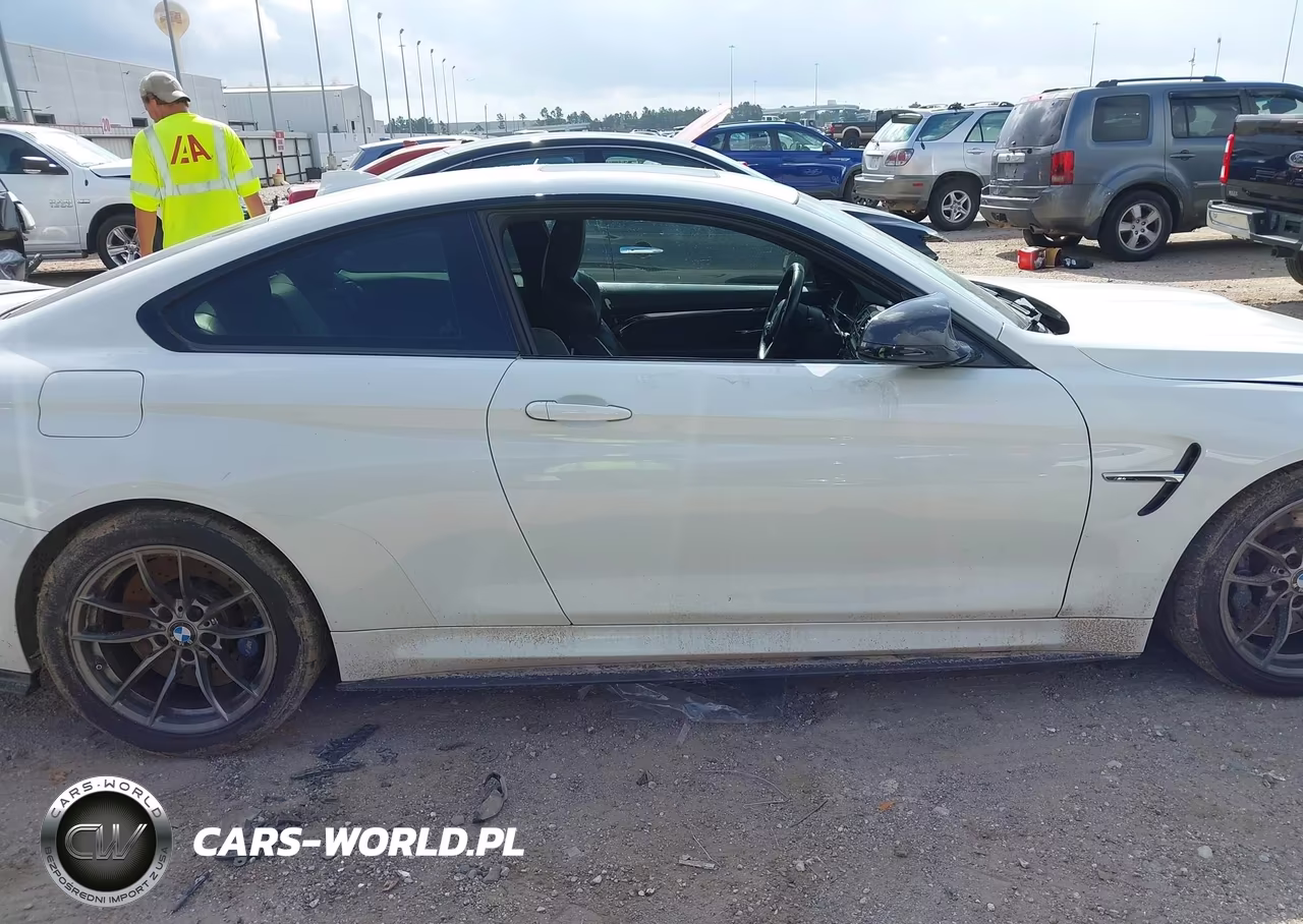 2019 BMW M4 VIN:WBS4Y9C50KAG66998 - 14