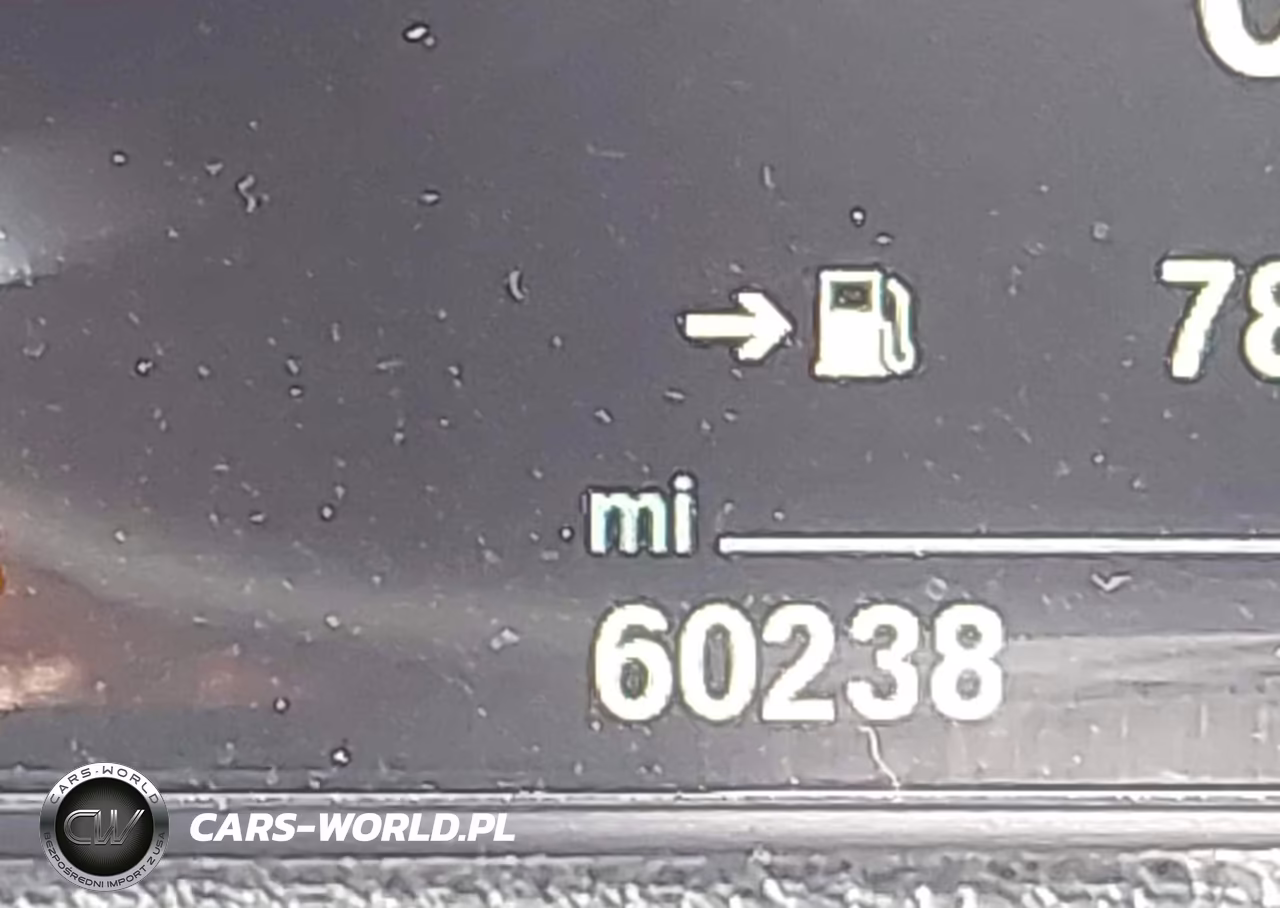 2019 BMW M4 VIN:WBS4Y9C50KAG66998 - 16