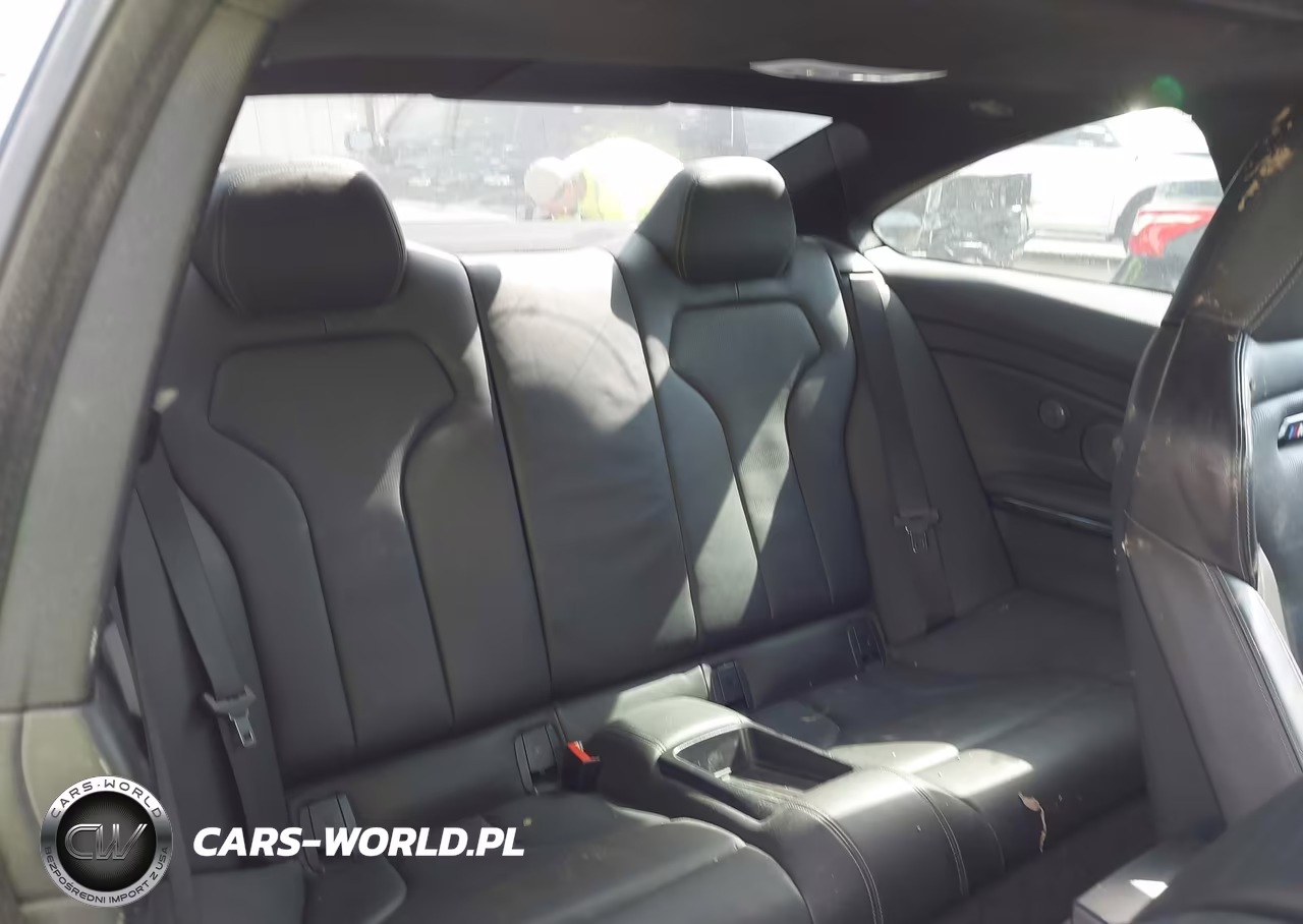 2019 BMW M4 VIN:WBS4Y9C50KAG66998 - 8
