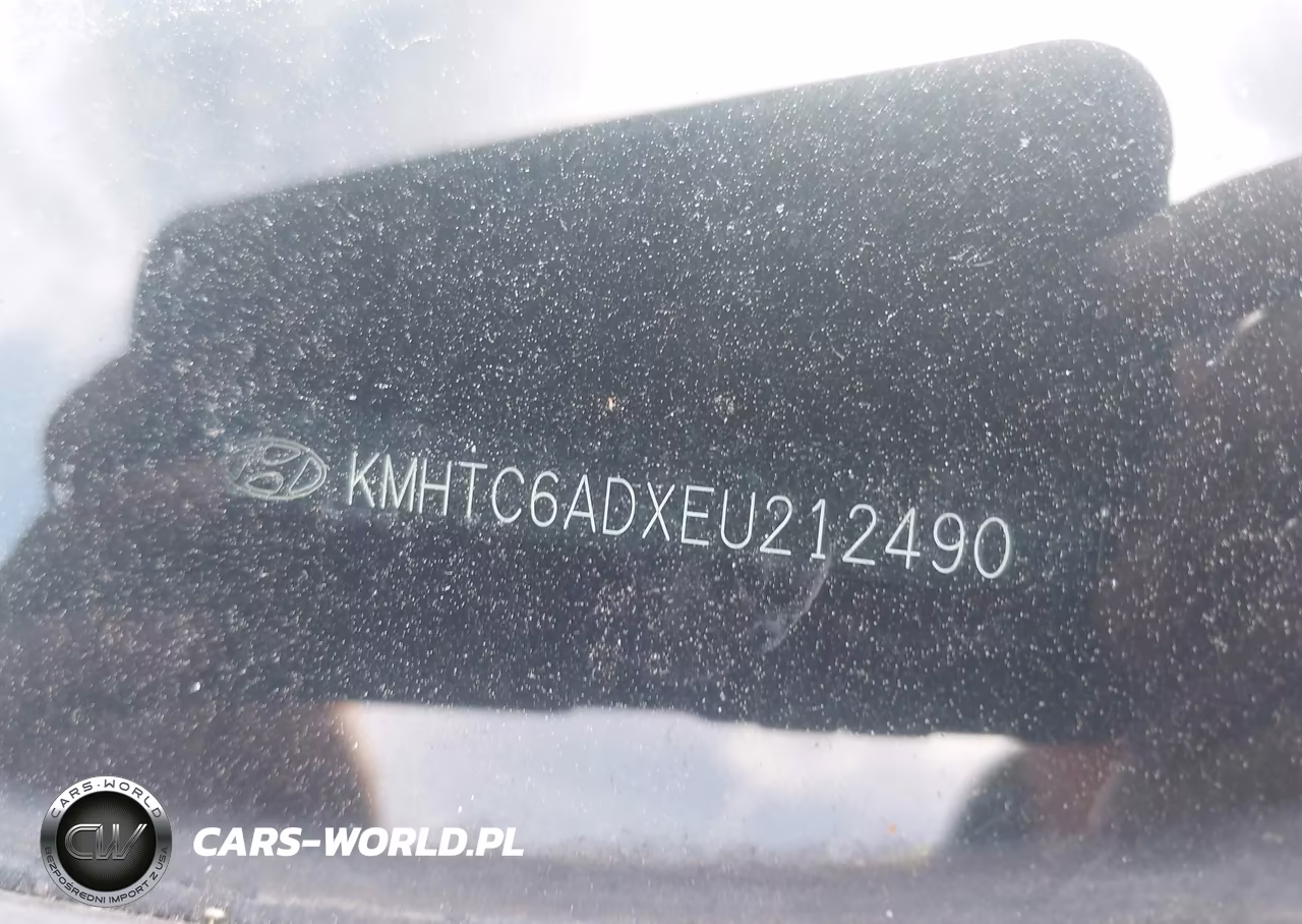 2014 Hyundai Veloster Base W-Black VIN:KMHTC6ADXEU212490 - 9