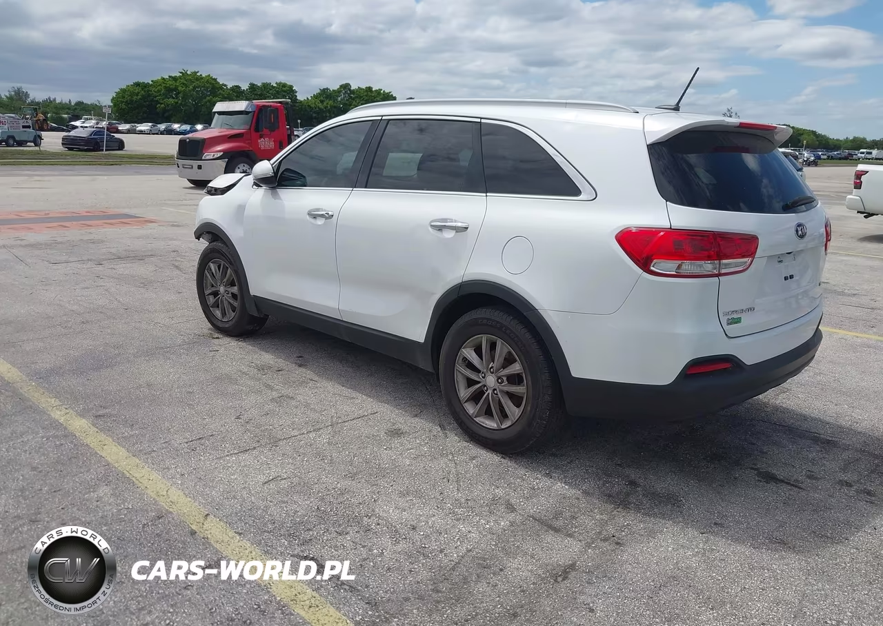 2017 Kia Sorento 2.4L Lx VIN:5XYPG4A33HG248811 - 3