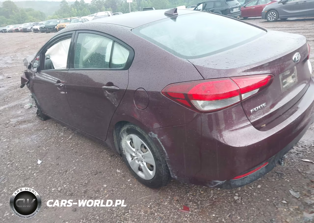 2018 Kia Forte Lx VIN:3KPFL4A73JE273317 - 3