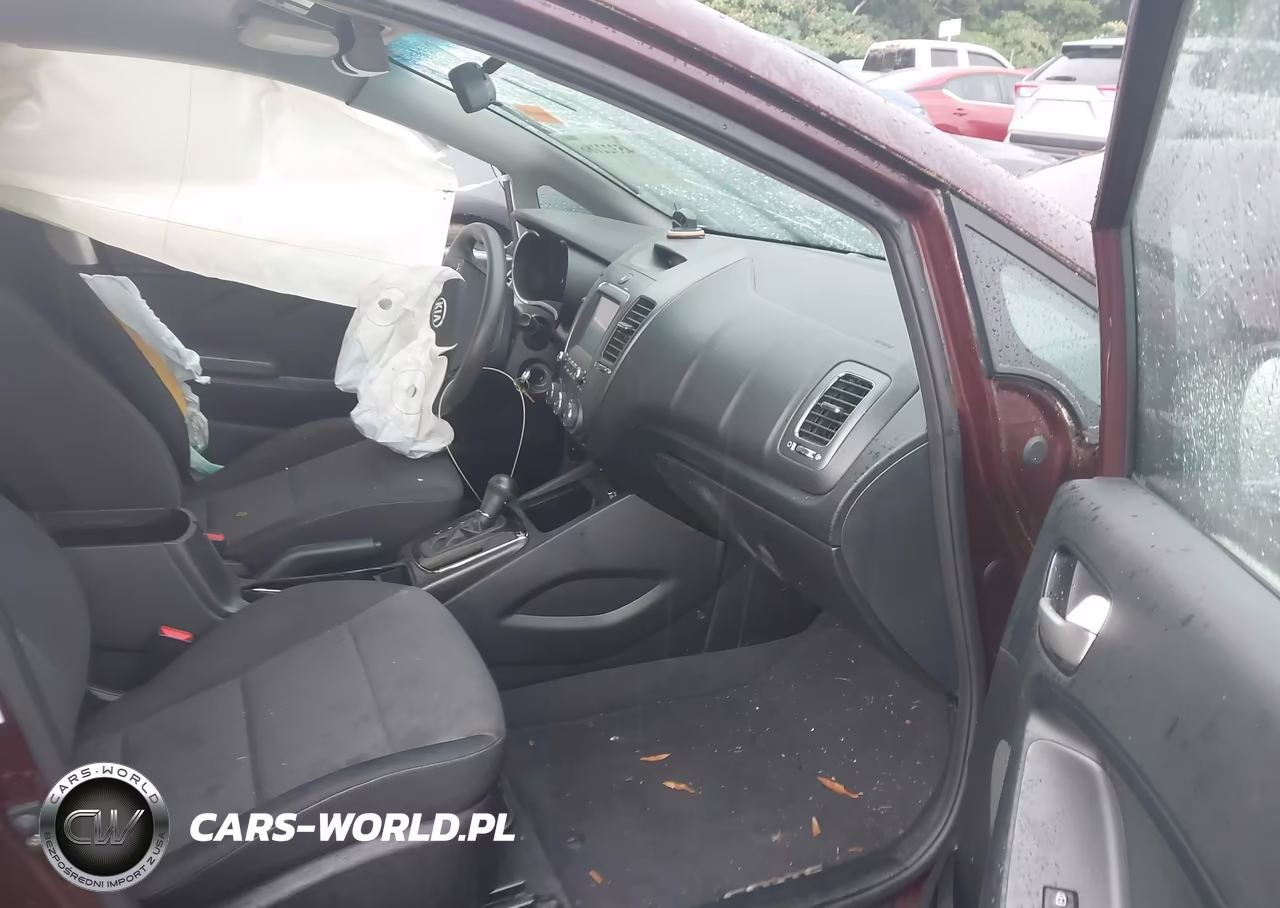 2018 Kia Forte Lx VIN:3KPFL4A73JE273317 - 5