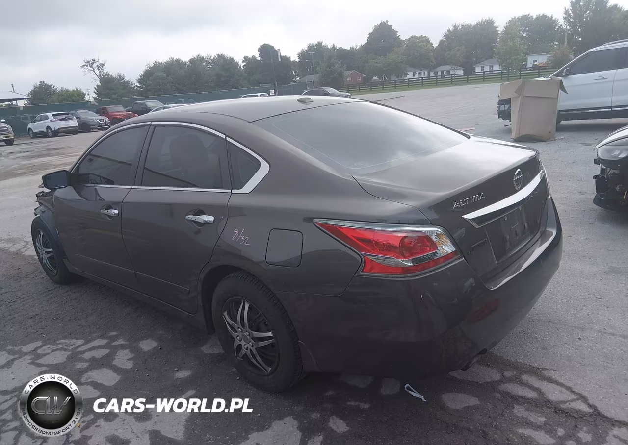 2015 Nissan Altima 2.5 Sv VIN:1N4AL3AP3FC225048 - 3