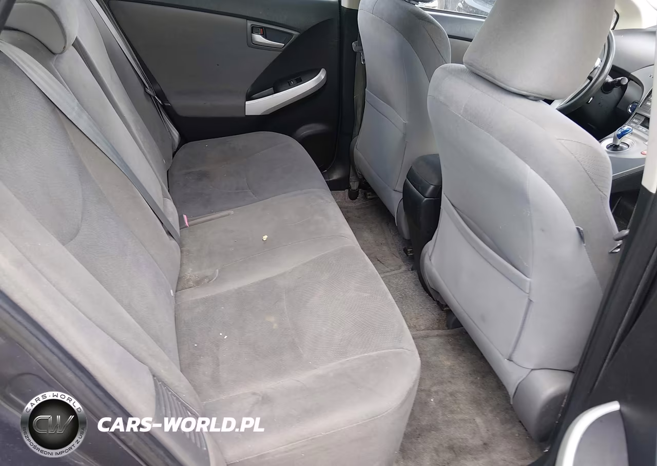 2013 Toyota Prius Three VIN:JTDKN3DU7D5553133 - 8