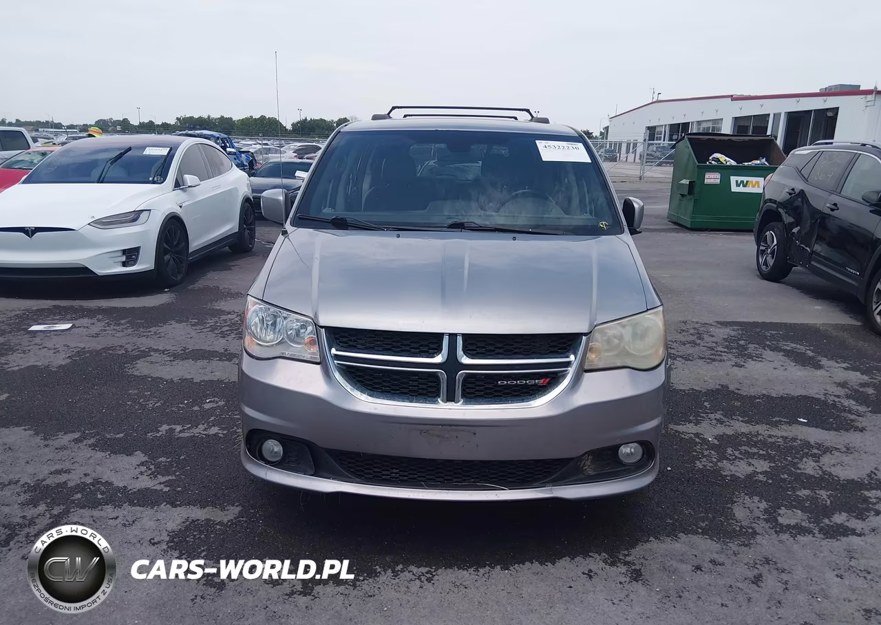 2018 Dodge Grand Caravan Sxt VIN:2C4RDGCG1JR299874 - 12