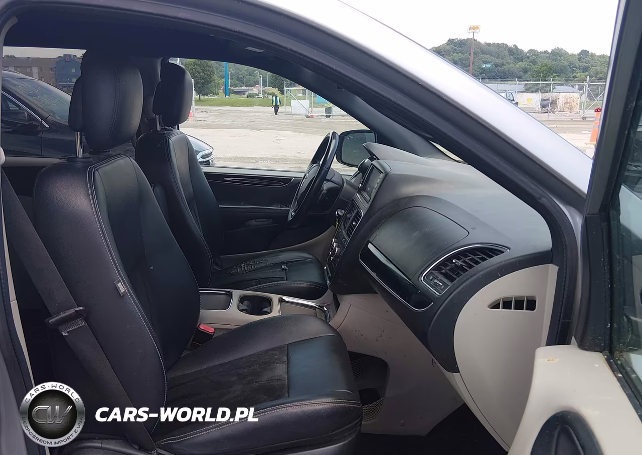 2018 Dodge Grand Caravan Sxt VIN:2C4RDGCG1JR299874 - 5