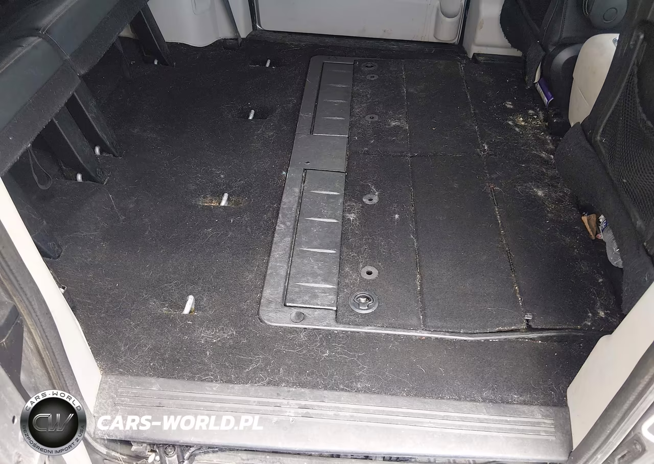 2018 Dodge Grand Caravan Sxt VIN:2C4RDGCG1JR299874 - 8