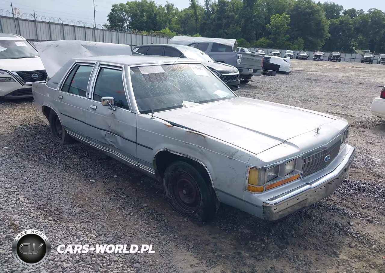 1989 Ford Crown Victoria