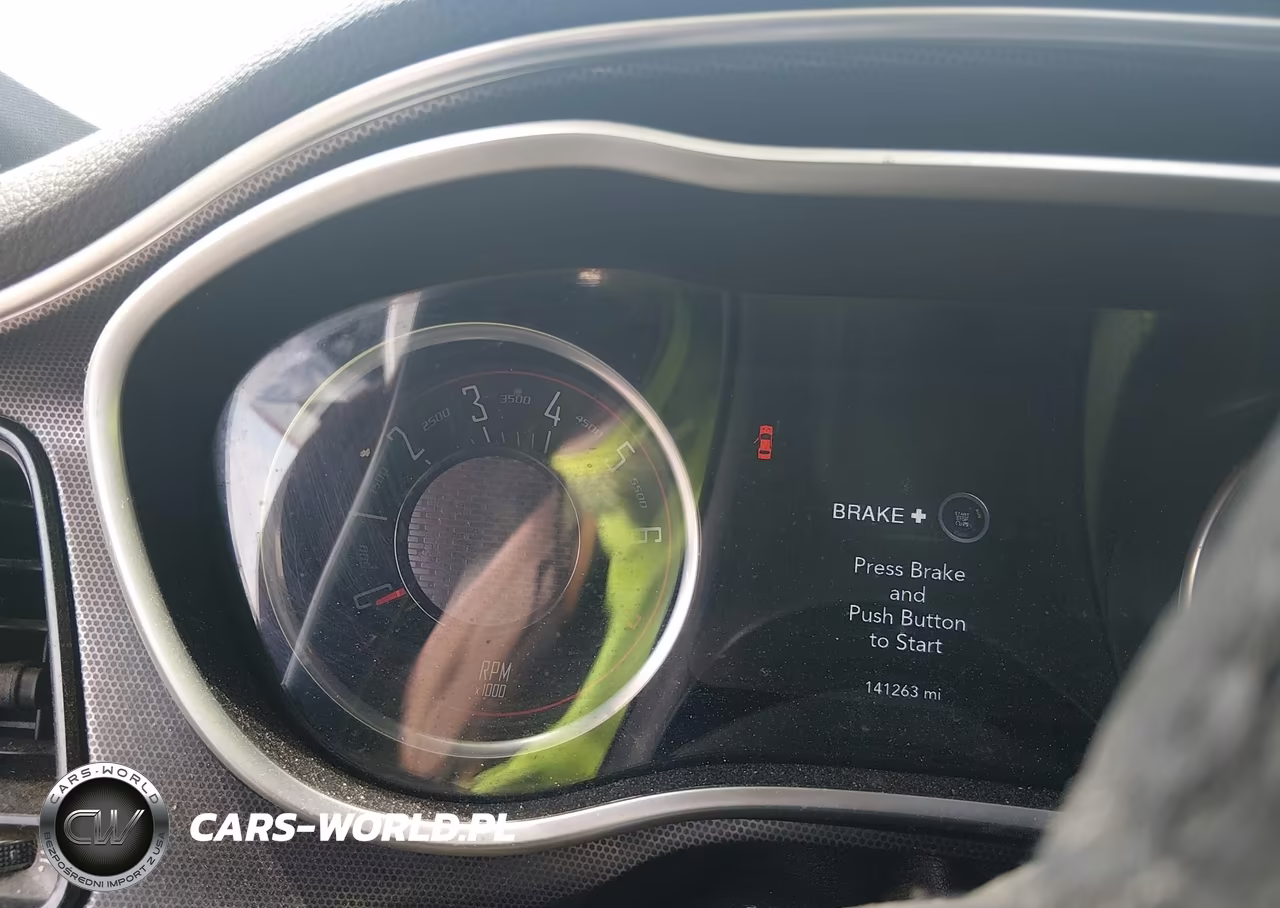 2018 Dodge Challenger Sxt Plus VIN:2C3CDZAG0JH258733 - 7