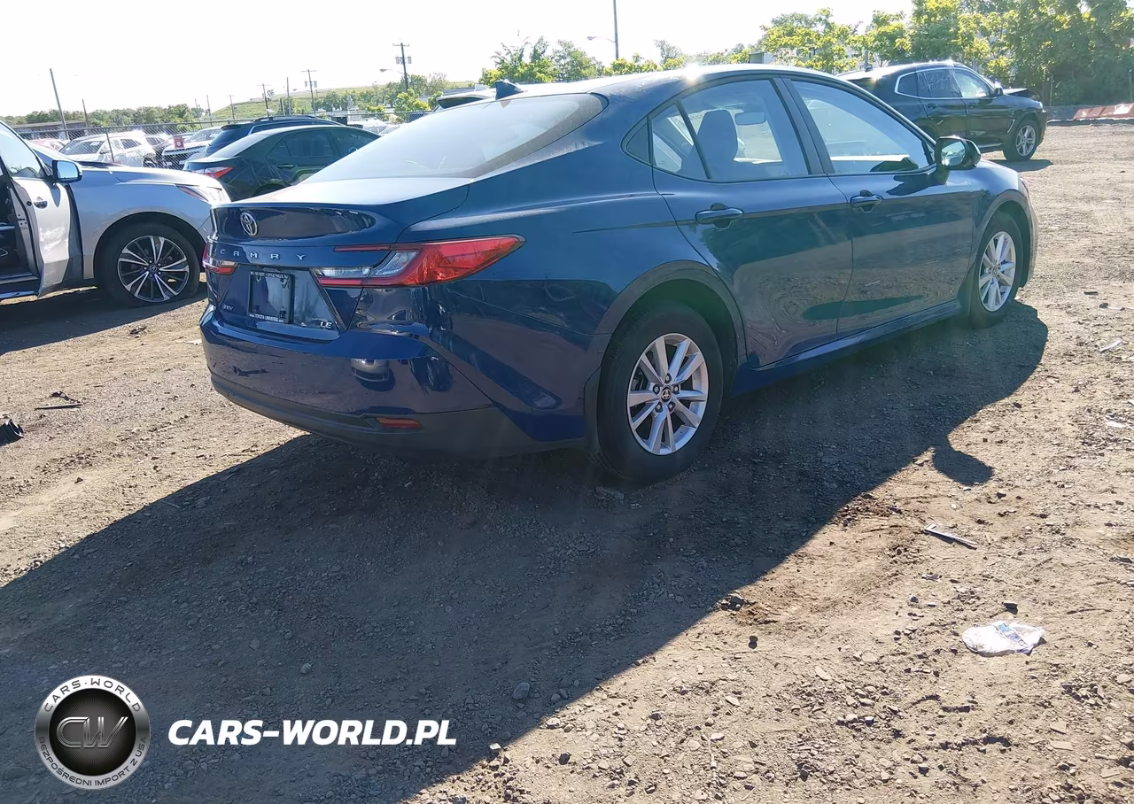 2025 Toyota Camry Le VIN:4T1DAACK5SU201563 - 4