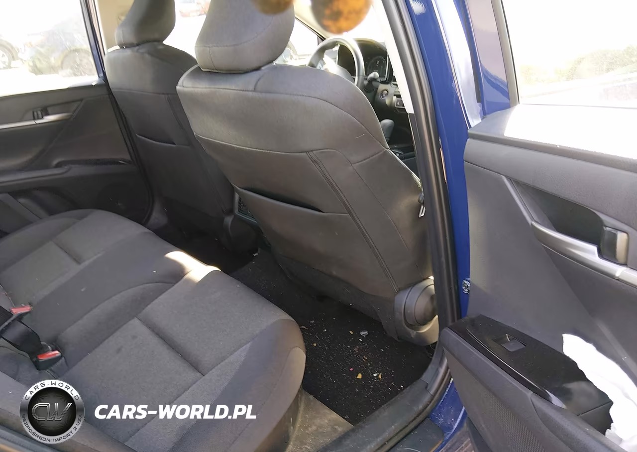 2025 Toyota Camry Le VIN:4T1DAACK5SU201563 - 8