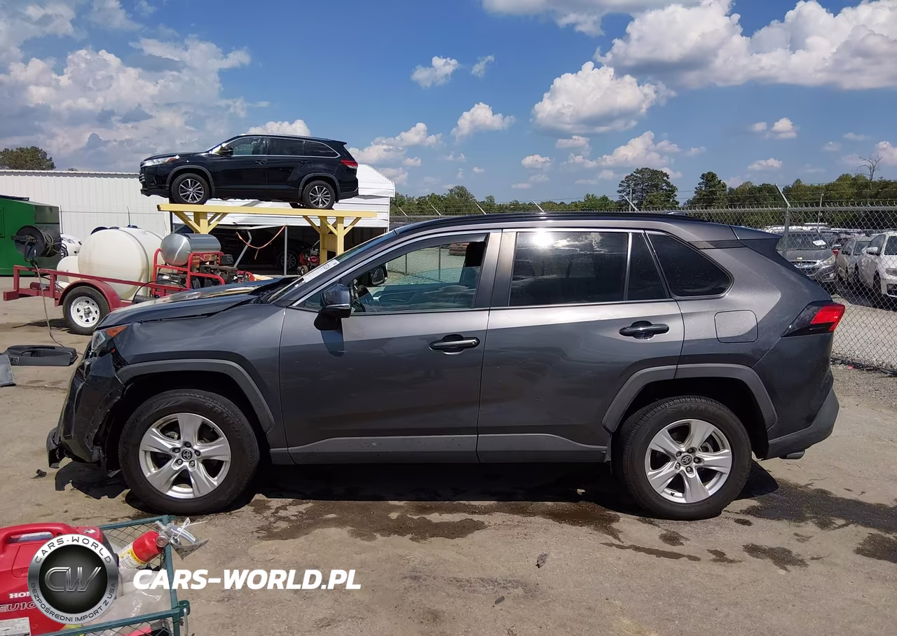 2021 Toyota Rav4 Xle VIN:2T3W1RFVXMW136135 - 14