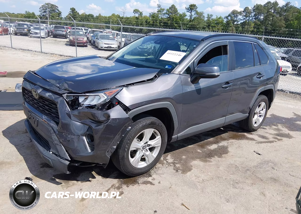 2021 Toyota Rav4 Xle VIN:2T3W1RFVXMW136135 - 2