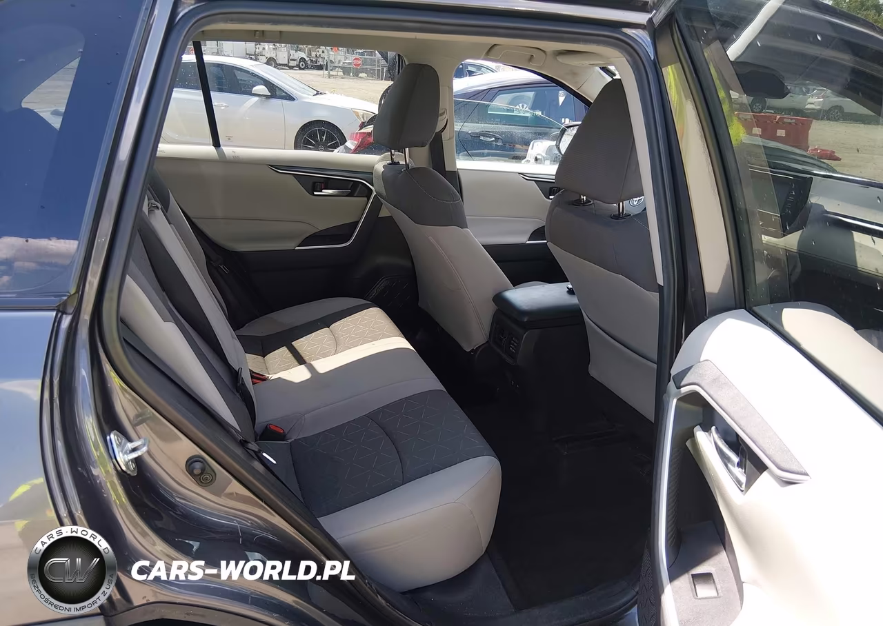 2021 Toyota Rav4 Xle VIN:2T3W1RFVXMW136135 - 8
