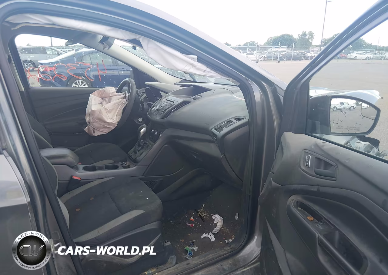 2014 Ford Escape S VIN:1FMCU0F74EUE13329 - 5