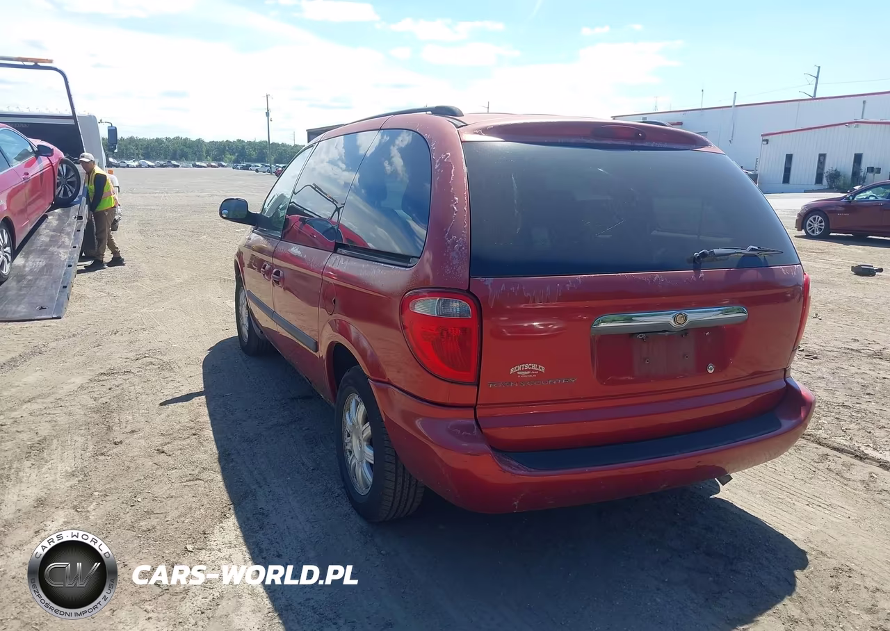 2006 Chrysler Town & Country VIN:1A4GP45R26B584529 - 3