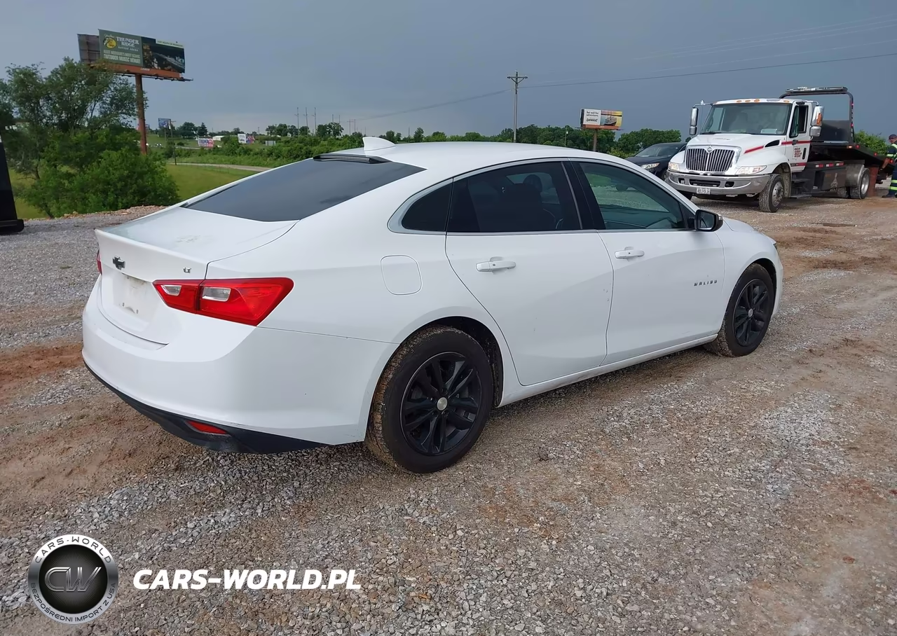 2016 Chevrolet Malibu 1Lt VIN:1G1ZE5ST4GF198482 - 4