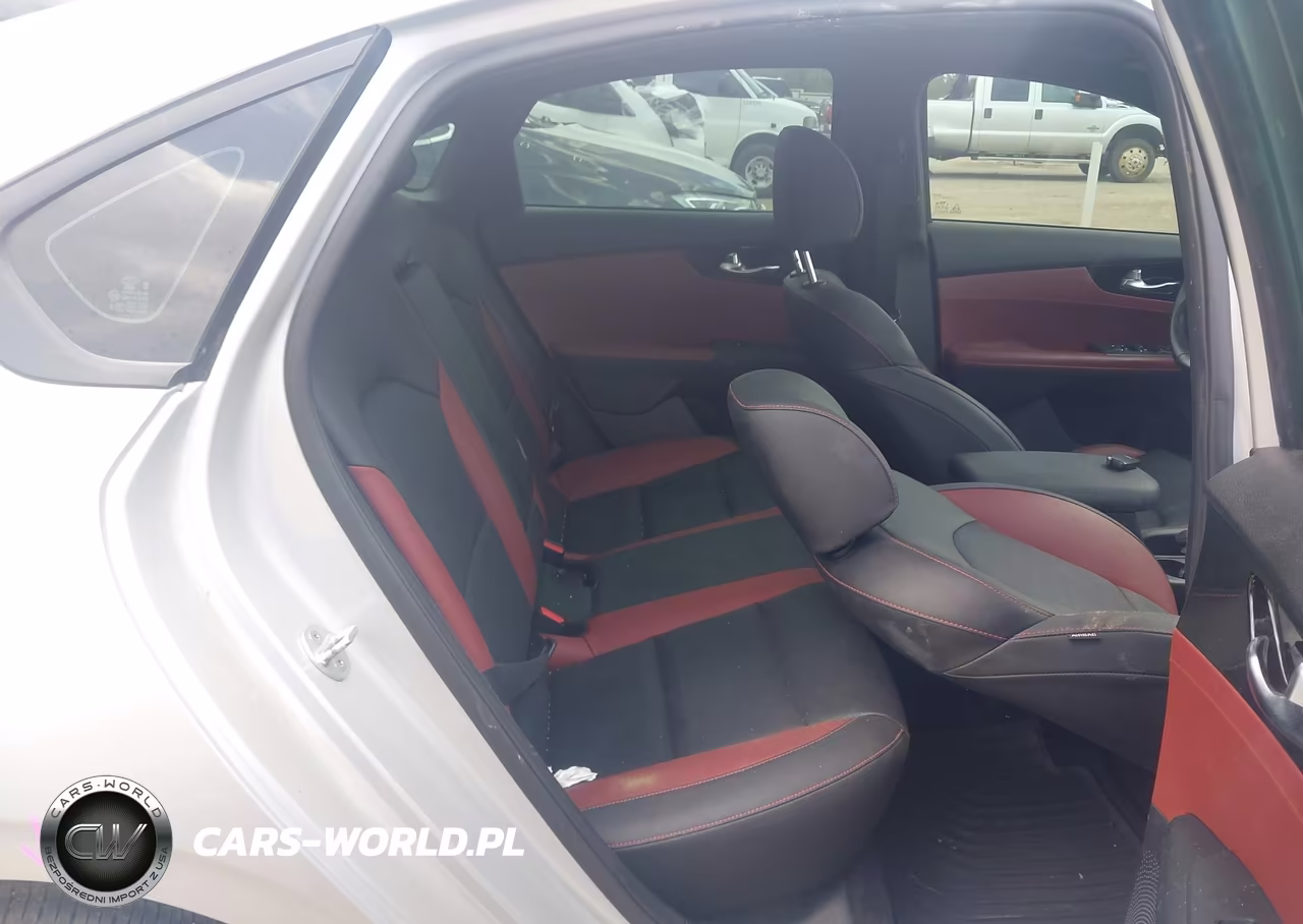 2020 Kia Forte Ex VIN:3KPF54ADXLE211318 - 8