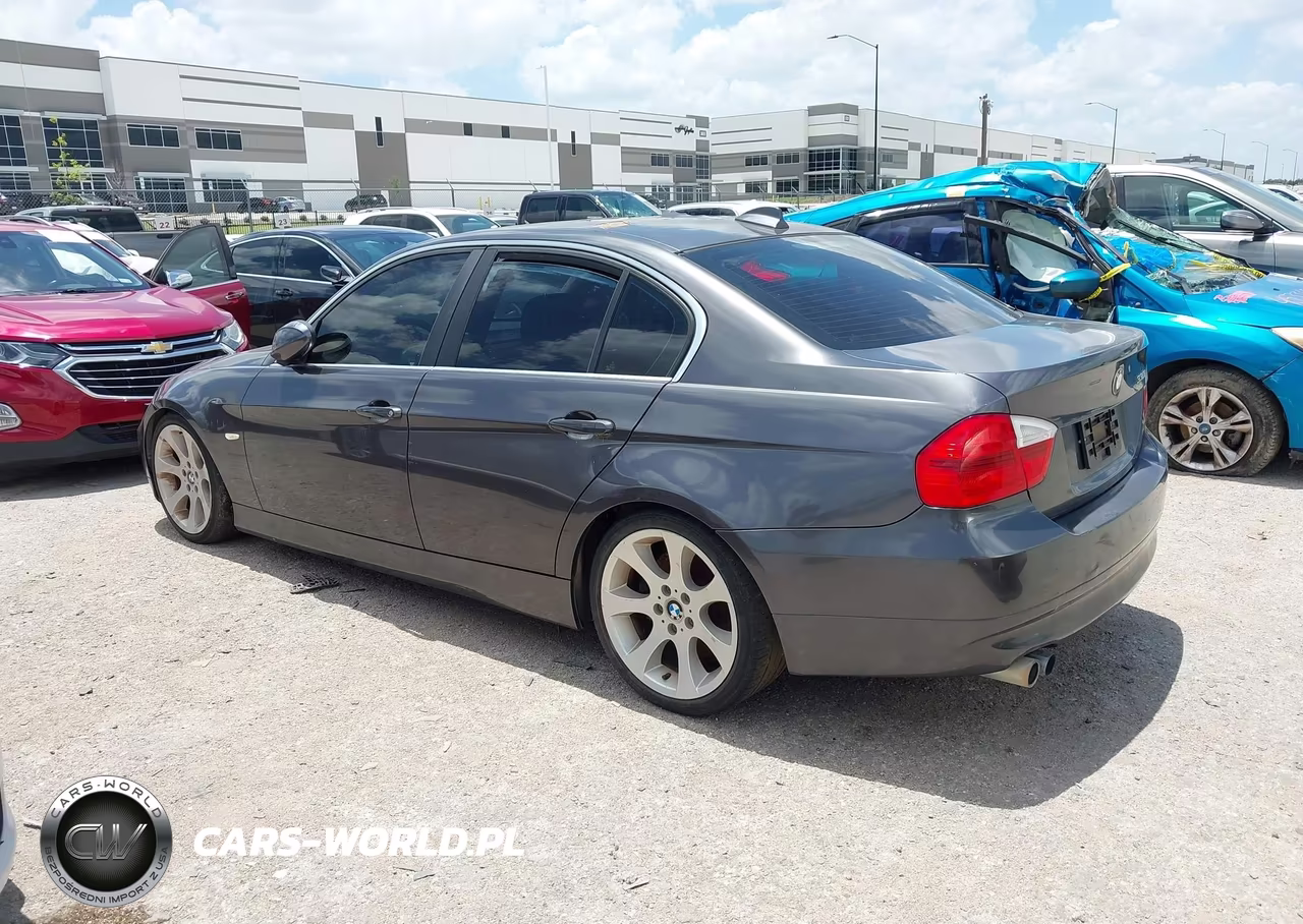 2006 BMW 330I VIN:WBAVB33566KR75847 - 3