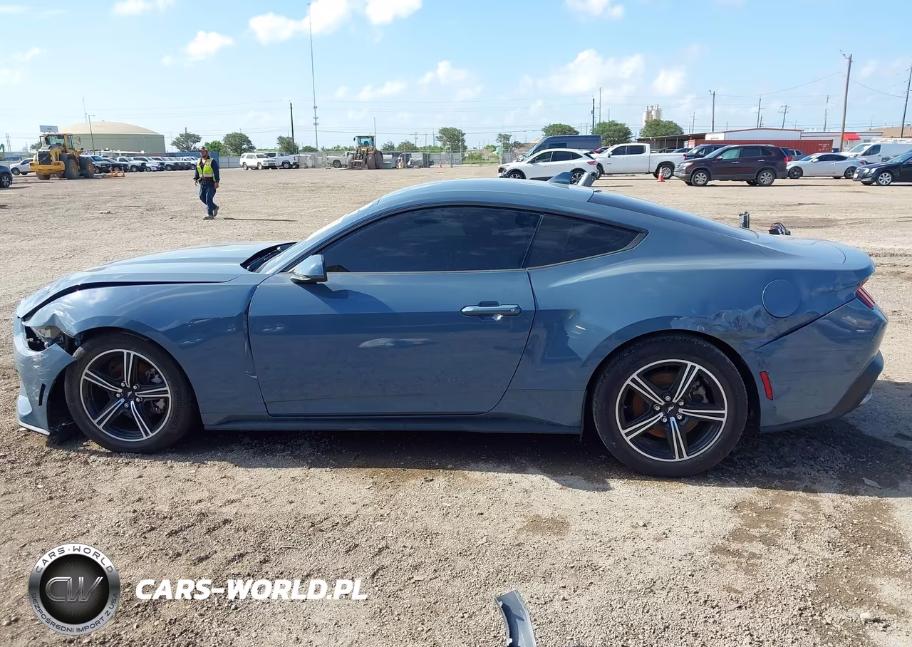 2025 Ford Mustang Ecoboost Fastback VIN:1FA6P8TH3S5103057 - 14