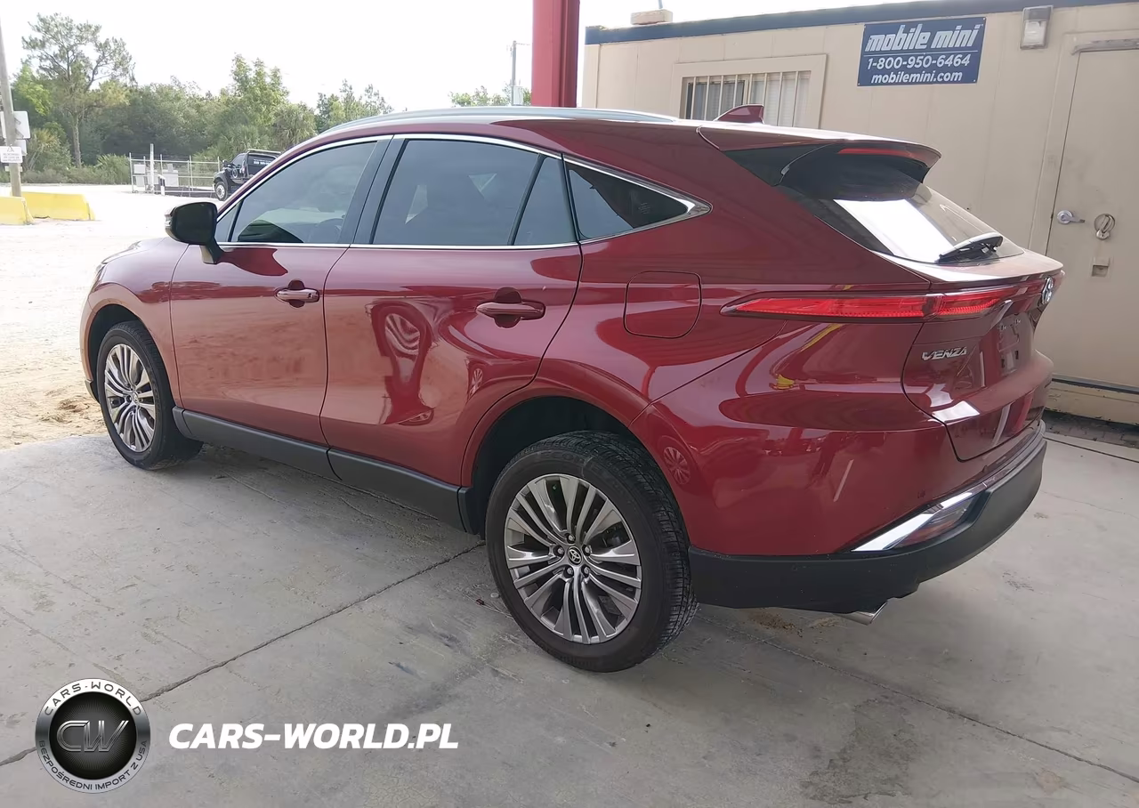 2024 Toyota Venza Xle VIN:JTEAAAAH2RJ179110 - 3