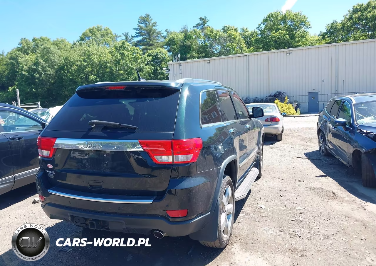 2013 Jeep Grand Cherokee Overland VIN:1C4RJFCG5DC545079 - 4