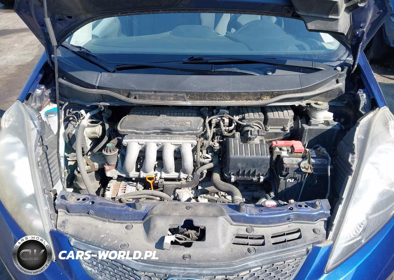2013 Honda Fit VIN:JHMGE8H36DC028370 - 10