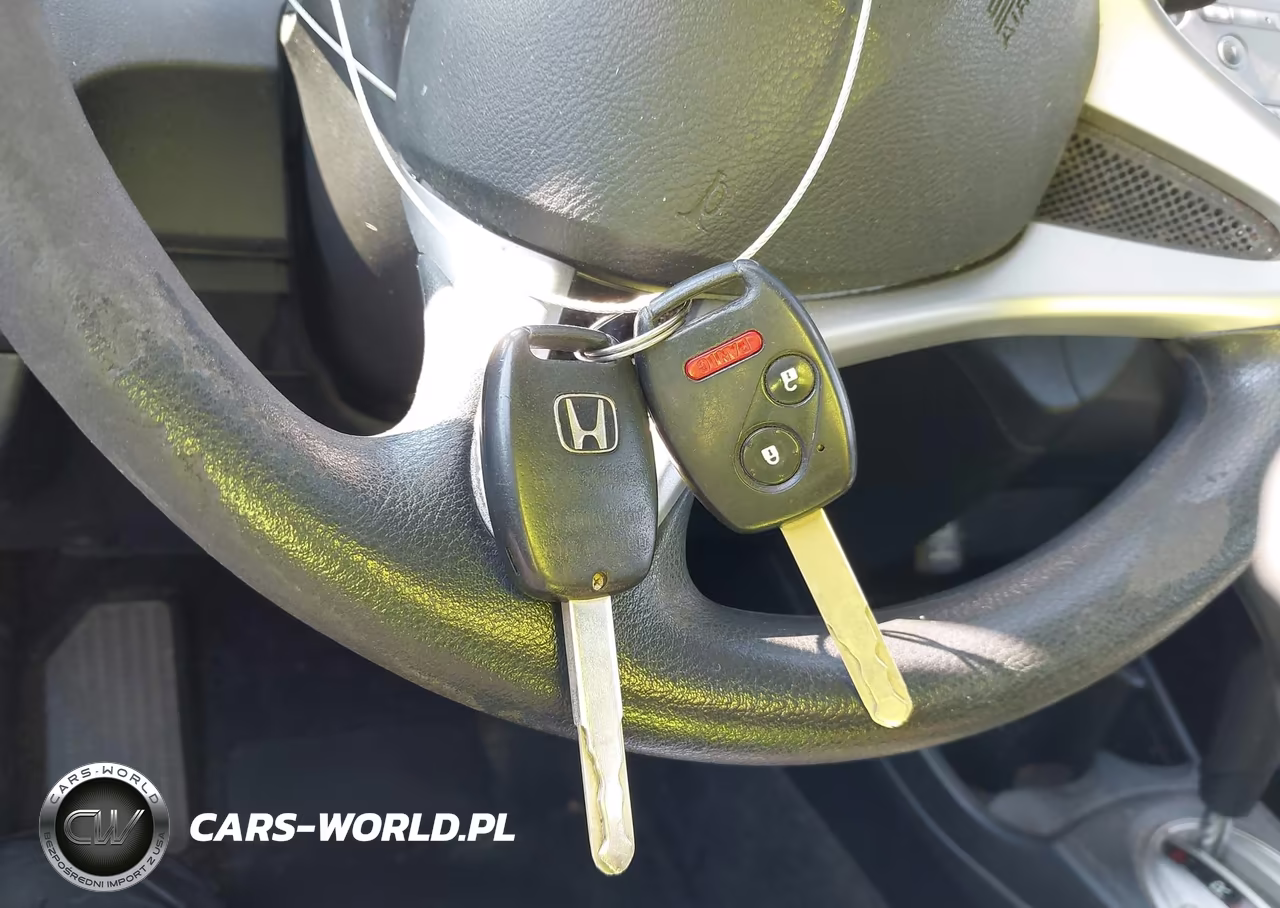 2013 Honda Fit VIN:JHMGE8H36DC028370 - 11