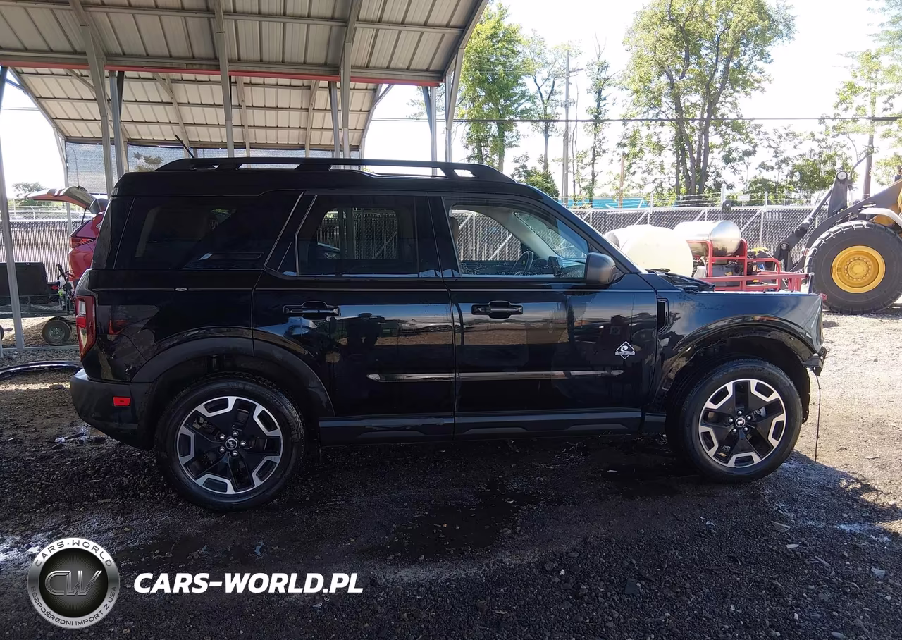 2022 Ford Bronco Sport Outer Banks VIN:3FMCR9C60NRD10840 - 14