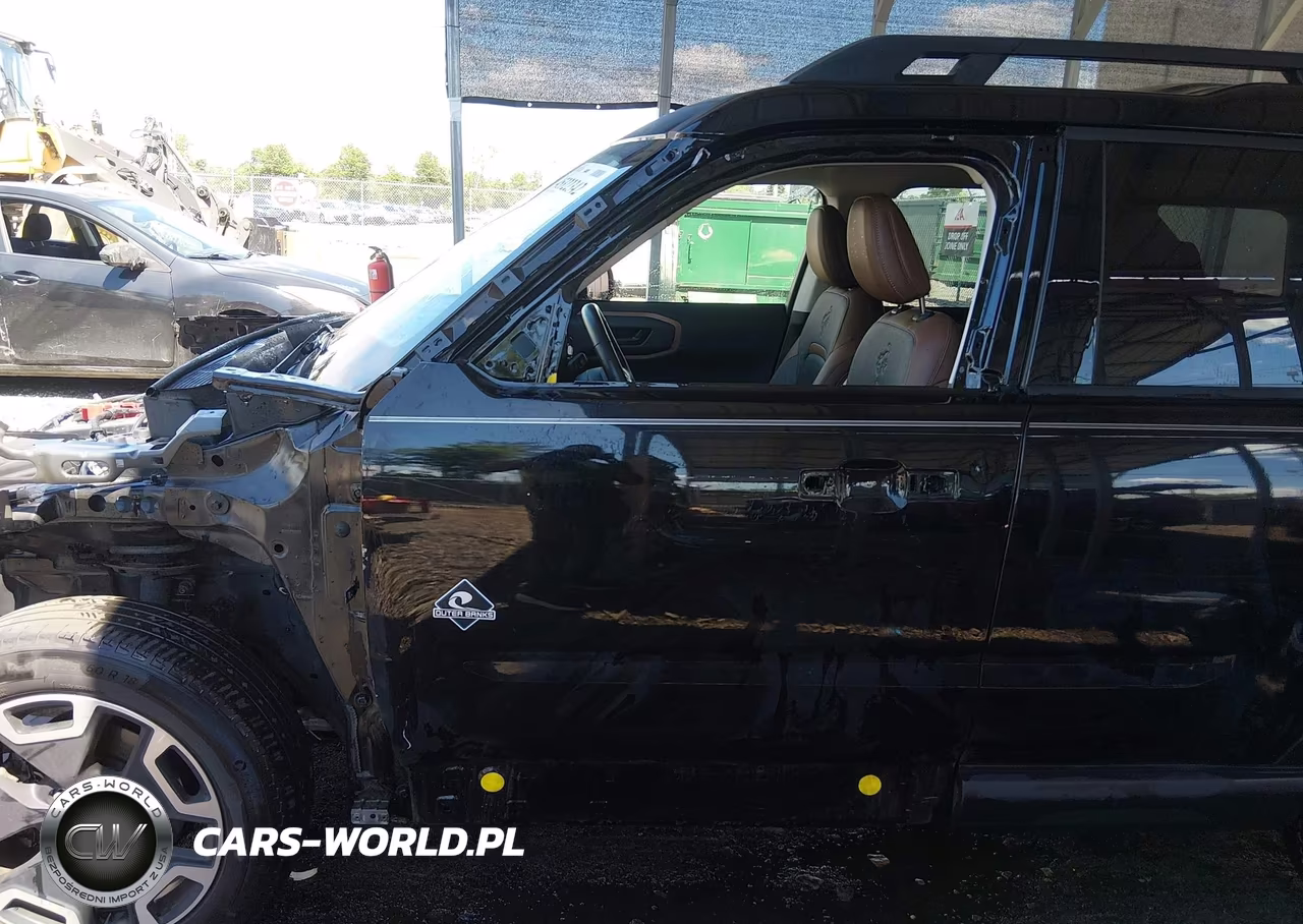 2022 Ford Bronco Sport Outer Banks VIN:3FMCR9C60NRD10840 - 19