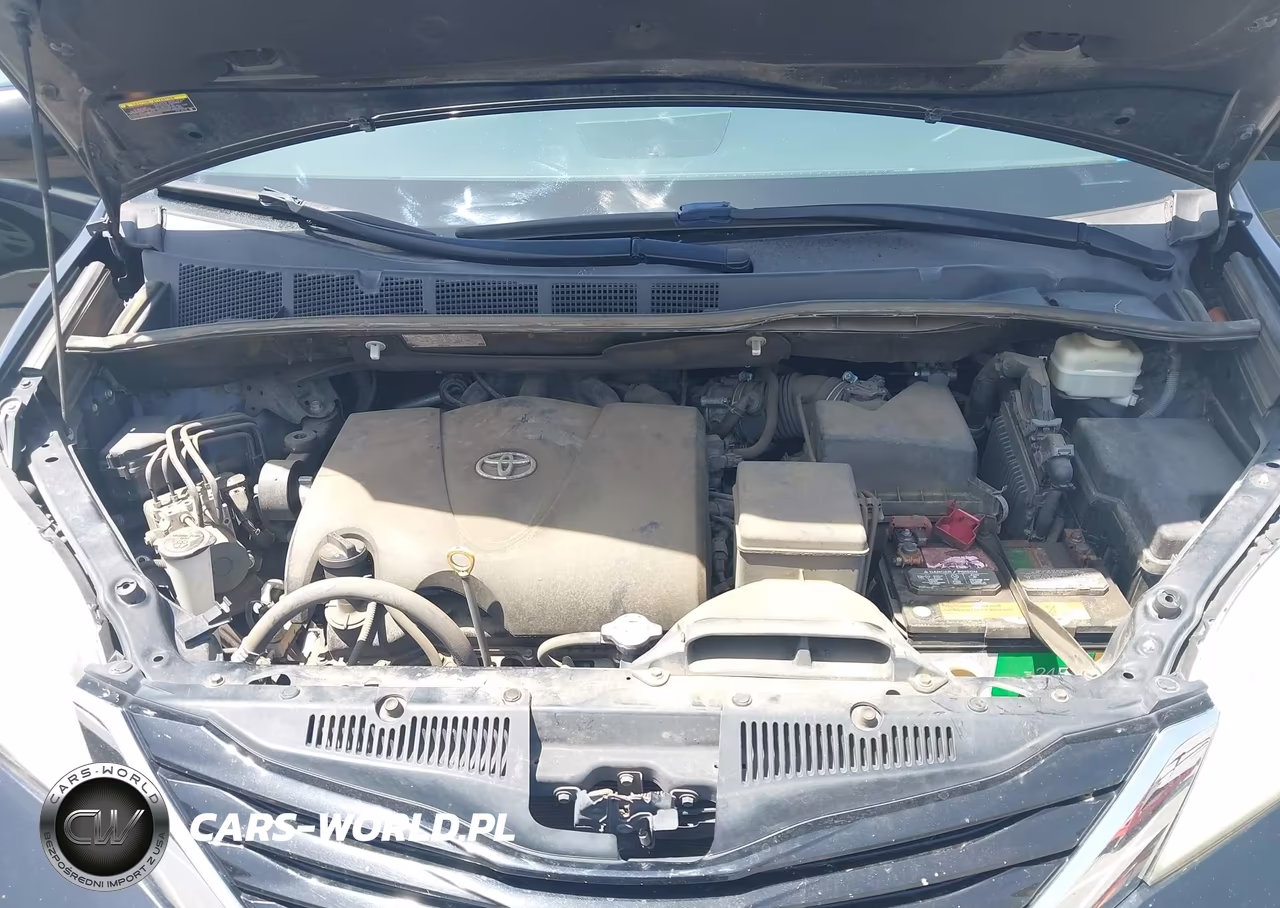2017 Toyota Sienna Le 8 Passenger VIN:5TDKZ3DC6HS882997 - 10