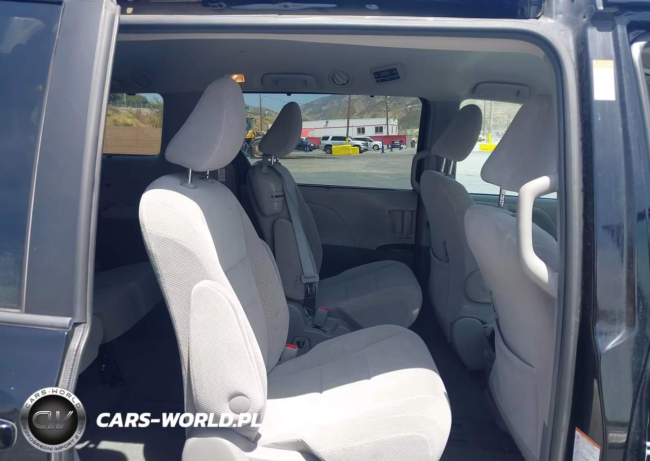 2017 Toyota Sienna Le 8 Passenger VIN:5TDKZ3DC6HS882997 - 8
