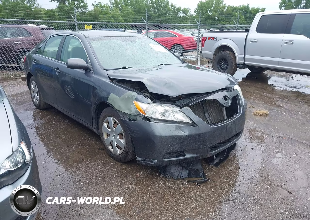 2007 Toyota Camry Le – zdjęcie 1 z 17