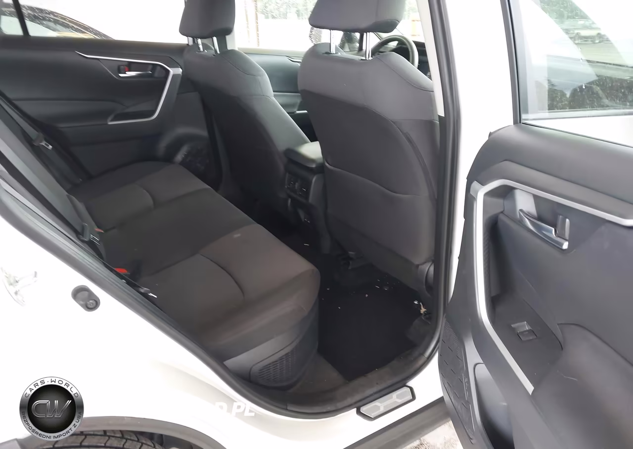 2024 Toyota Rav4 Hybrid Xle VIN:JTMRWRFV2RD263691 - 8