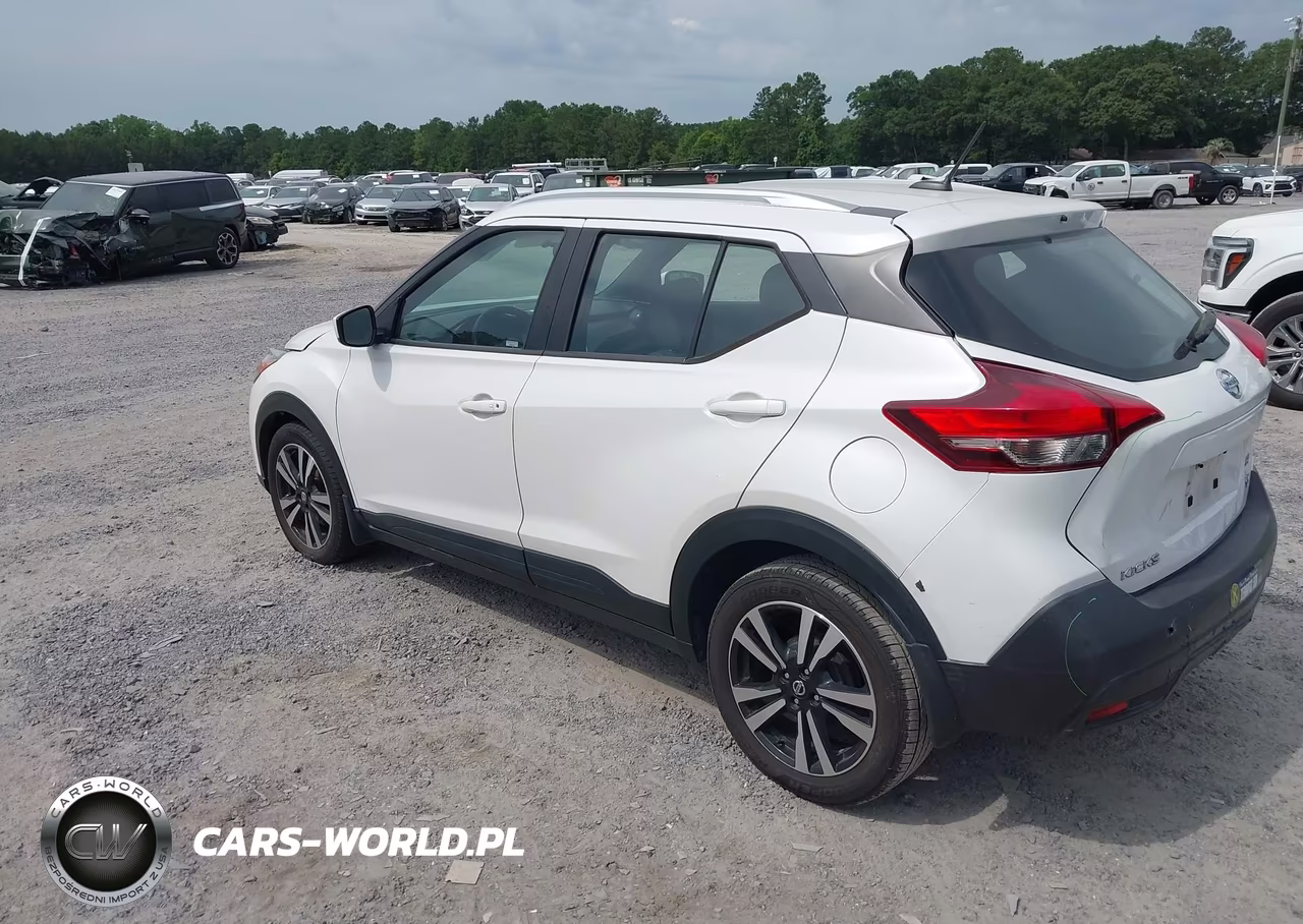 2019 Nissan Kicks Sv VIN:3N1CP5CU0KL555737 - 3