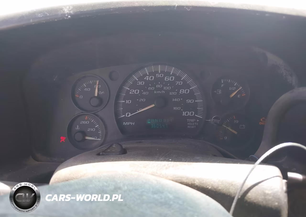 2005 Chevrolet Express VIN:1GAHG39U551195920 - 7