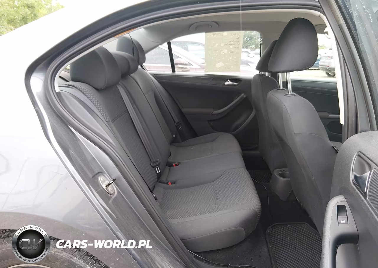2012 Volkswagen Jetta 2.0L S VIN:3VW2K7AJ1CM305265 - 8