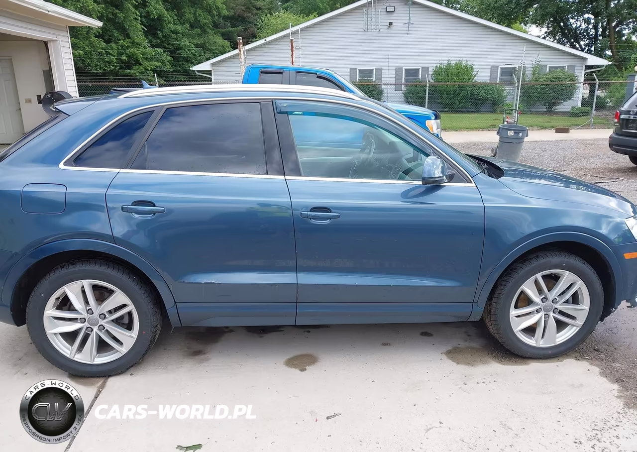2016 Audi Q3 2.0T Premium Plus VIN:WA1EFCFS2GR015078 - 14