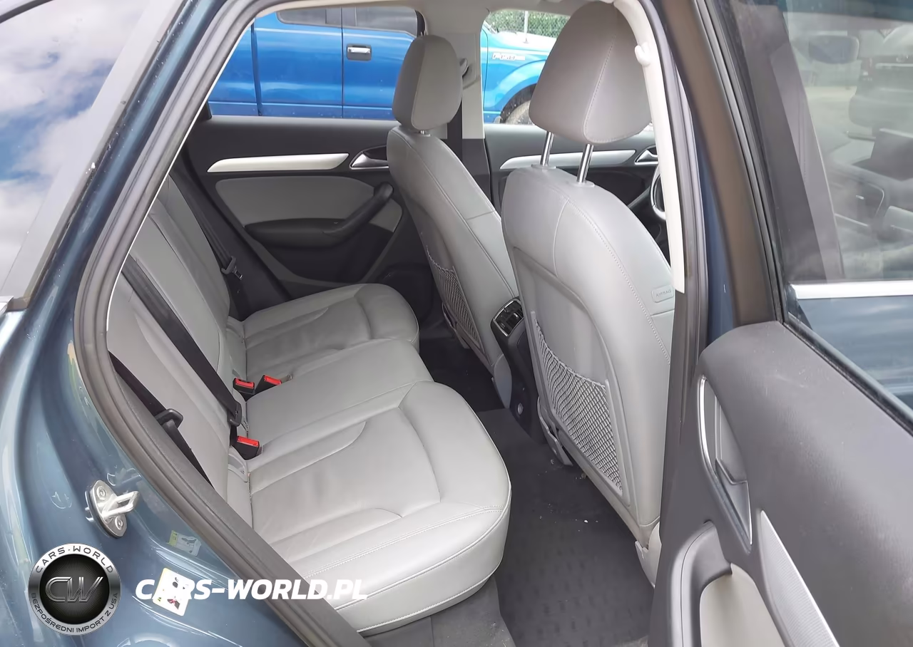 2016 Audi Q3 2.0T Premium Plus VIN:WA1EFCFS2GR015078 - 8