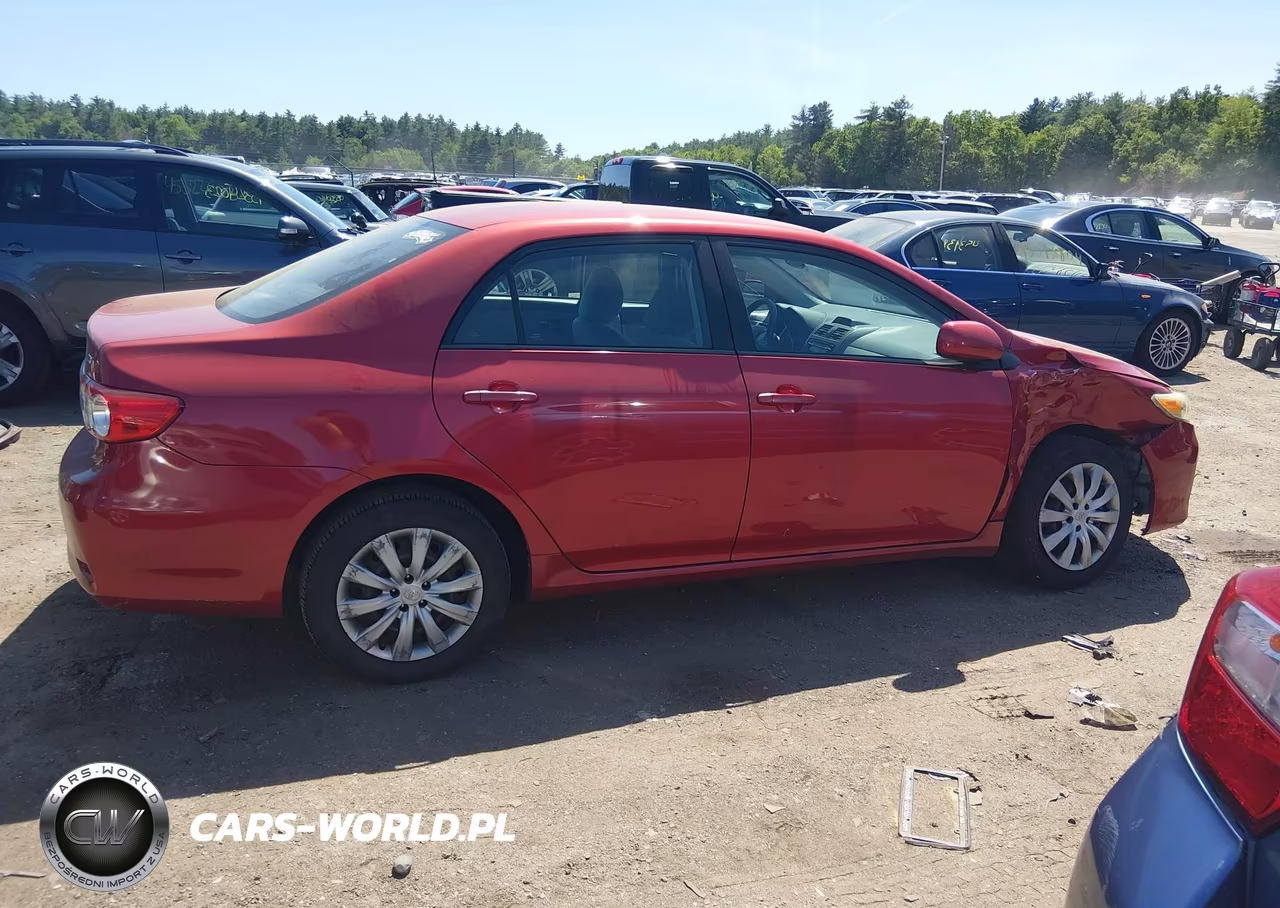 2012 Toyota Corolla Le VIN:2T1BU4EE1CC847662 - 13