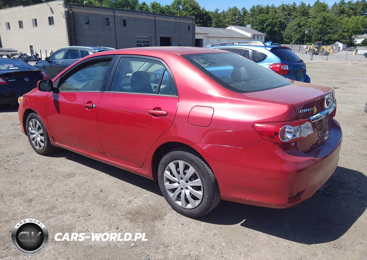 2012 Toyota Corolla Le VIN:2T1BU4EE1CC847662 - 3