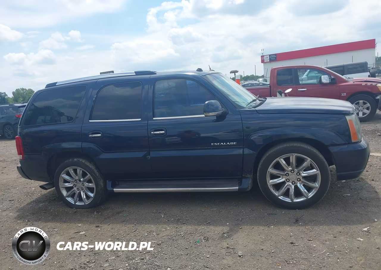 2004 Cadillac Escalade Standard VIN:1GYEC63T74R322653 - 13