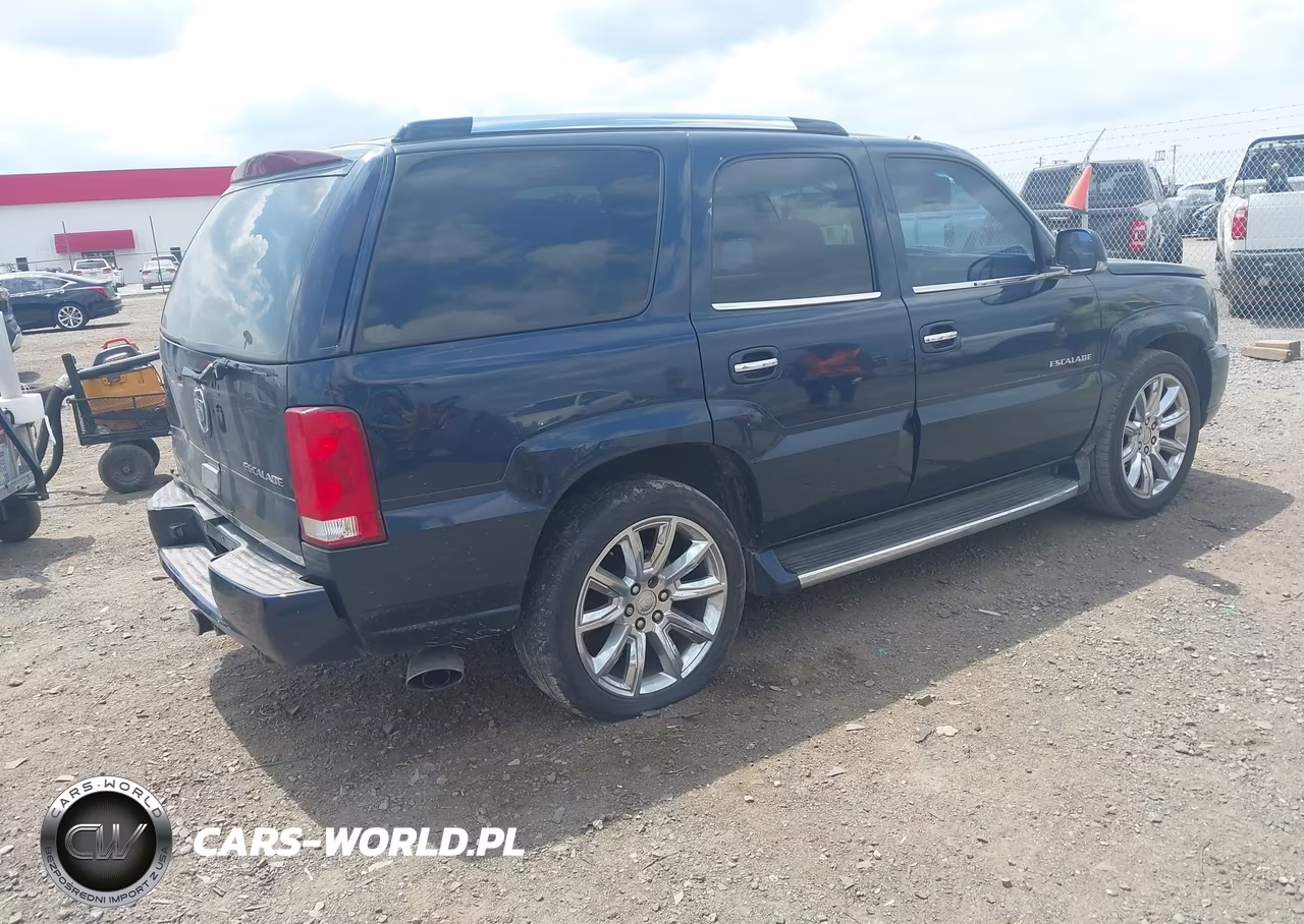 2004 Cadillac Escalade Standard VIN:1GYEC63T74R322653 - 4